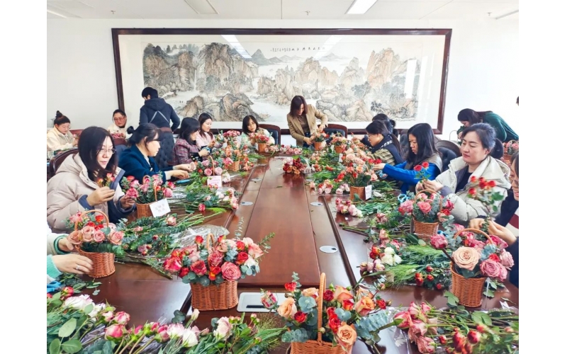 女神節(jié)丨女神插花，浪漫開啟，共赴一場(chǎng)花與手作之約