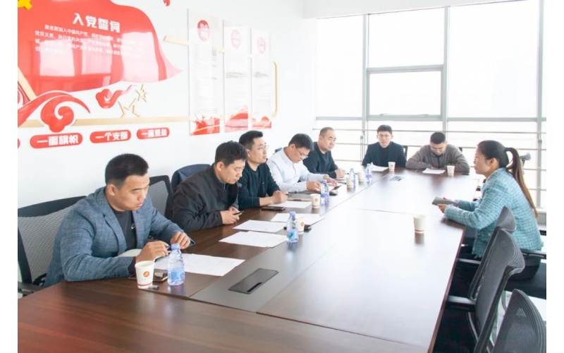 【天華新聞】東營市建設(shè)工程安全與設(shè)備管理協(xié)會在天華實(shí)業(yè)集團(tuán)開展安全專家現(xiàn)場答辯活動